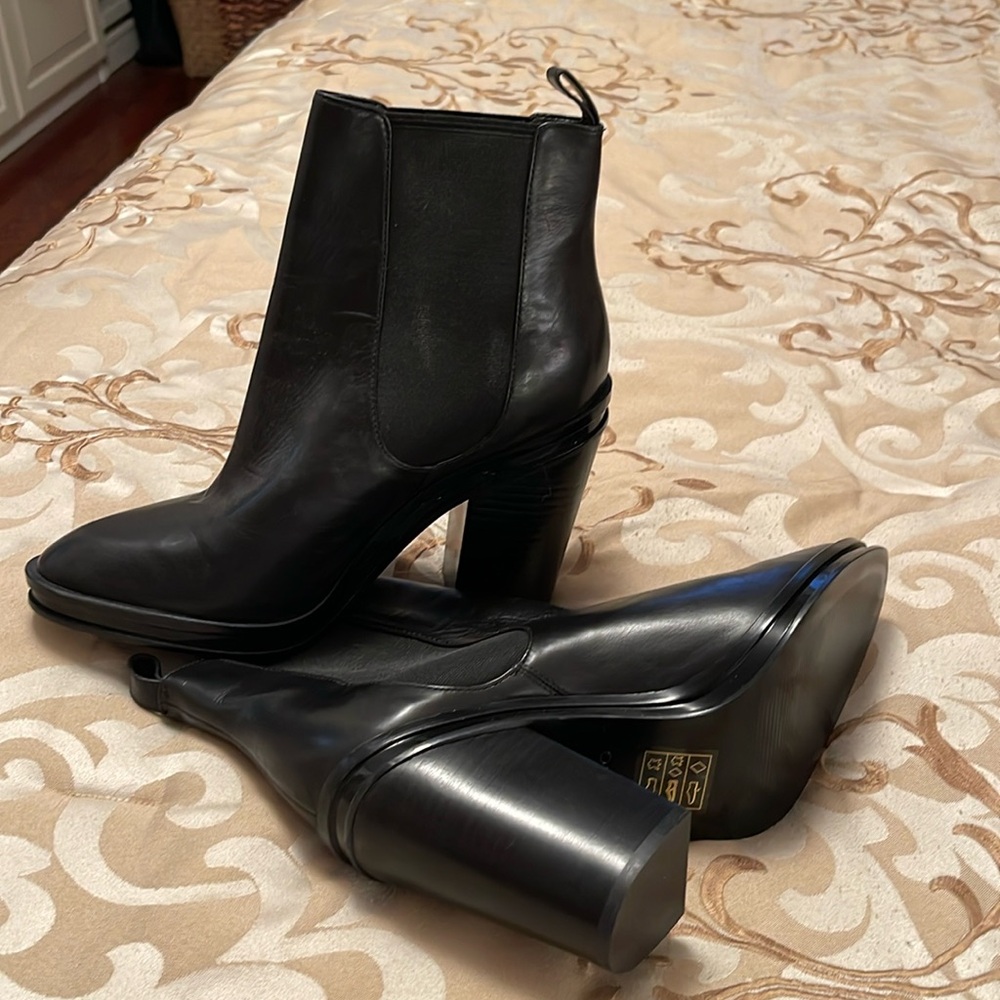 NWOT. ALDO leather pull on ankle boots. Size 10.   4” block heel, 1/2” platform